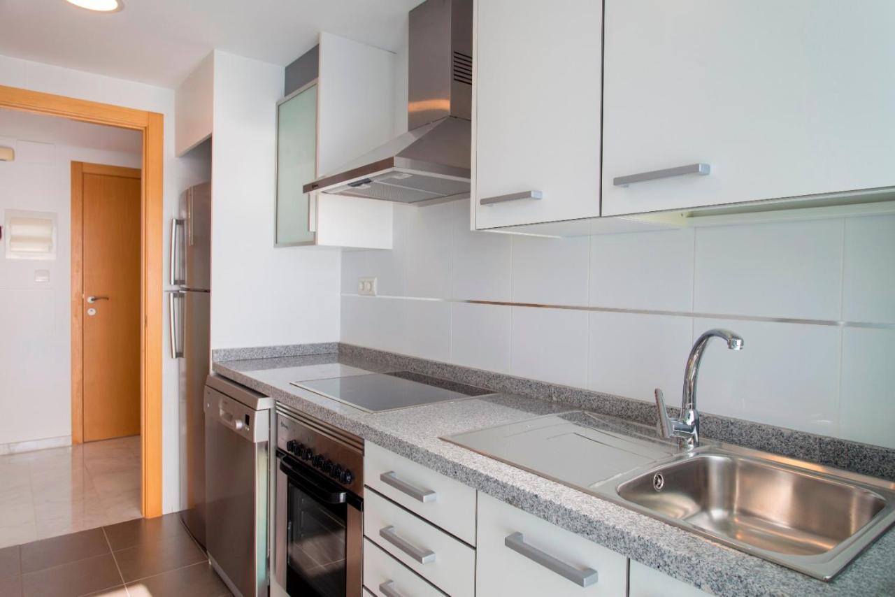 Skyline 9 Apartamento De 2 Dormitorios Soleado Con Terraza Privada بينايدورم المظهر الخارجي الصورة