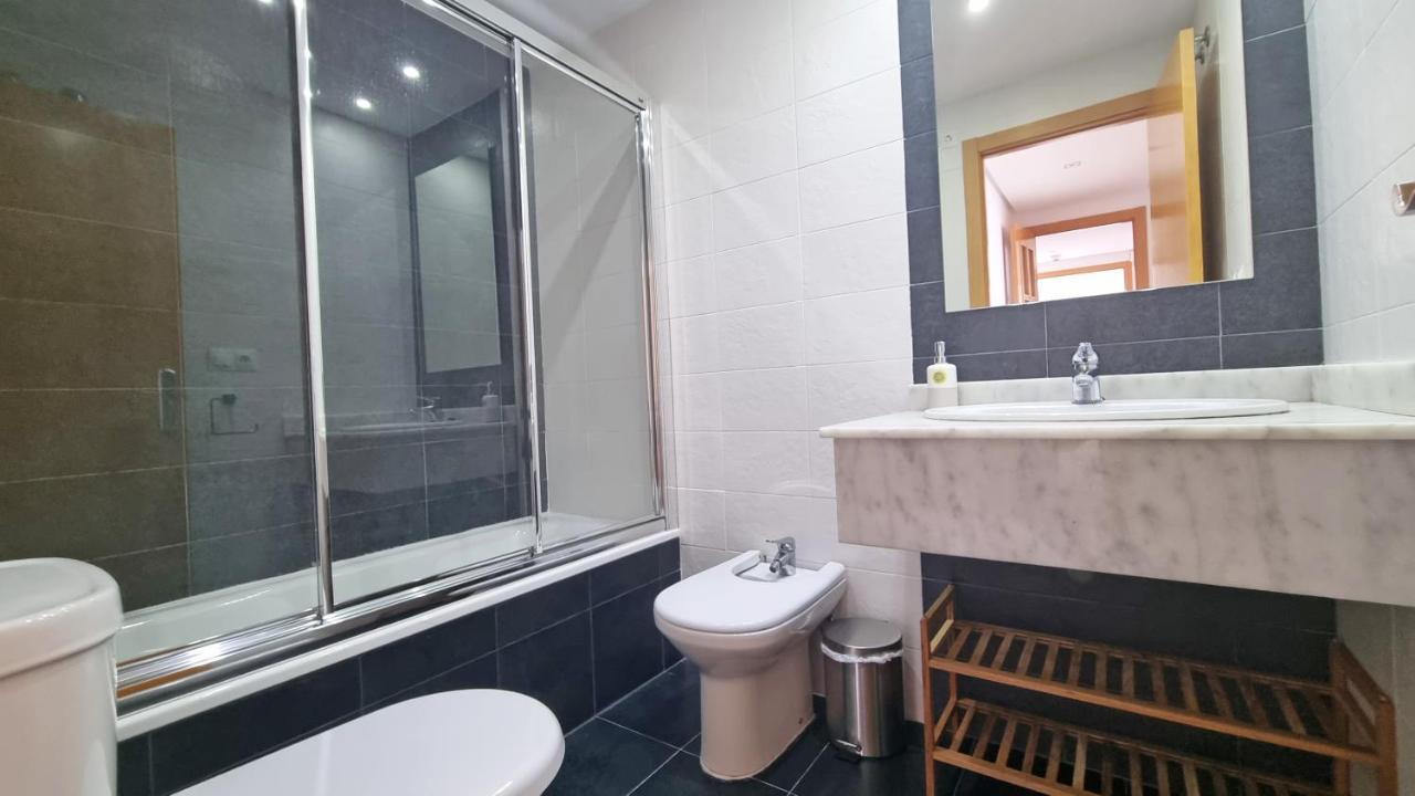 Skyline 9 Apartamento De 2 Dormitorios Soleado Con Terraza Privada بينايدورم المظهر الخارجي الصورة