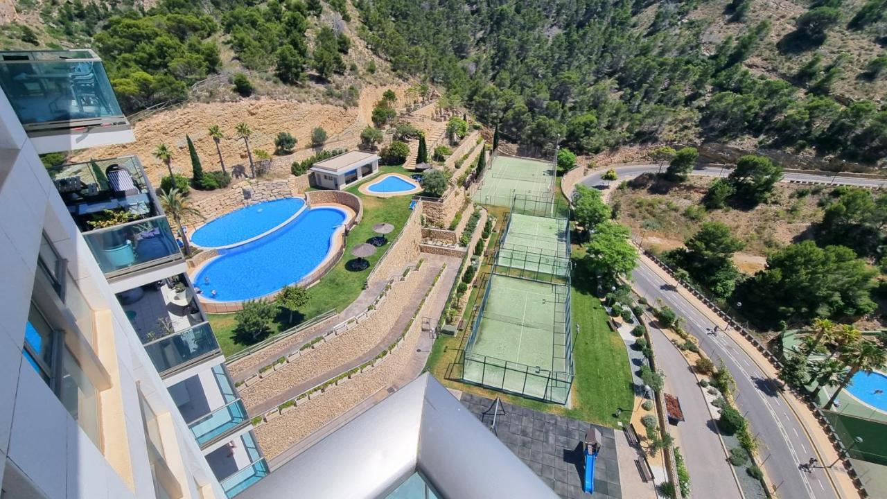 Skyline 9 Apartamento De 2 Dormitorios Soleado Con Terraza Privada بينايدورم المظهر الخارجي الصورة