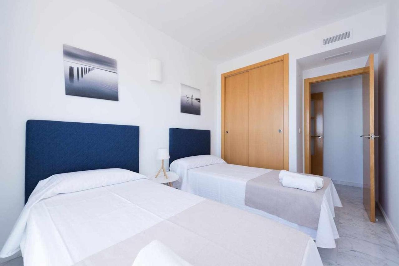 Skyline 9 Apartamento De 2 Dormitorios Soleado Con Terraza Privada بينايدورم المظهر الخارجي الصورة